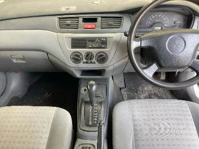 Mitsubishi LANCER CARGO