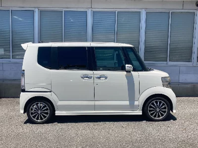 Honda N BOX CUSTOM
