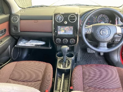 Mazda Verisa