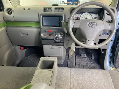 Toyota Pixis Space