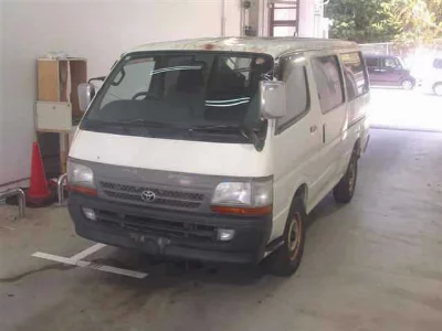 Toyota HiAce Van