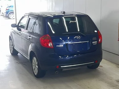 Mazda Verisa
