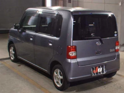 Daihatsu Move Conte