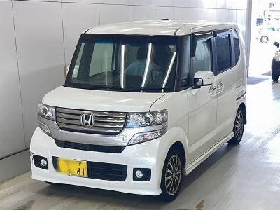 Honda N BOX CUSTOM