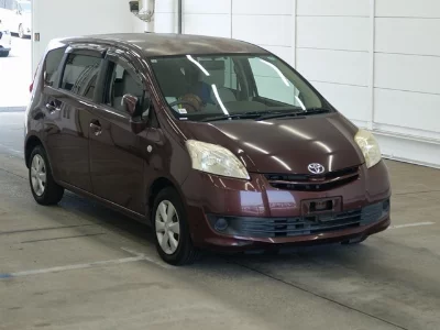 Toyota Passo Sette