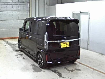 Honda N BOX CUSTOM