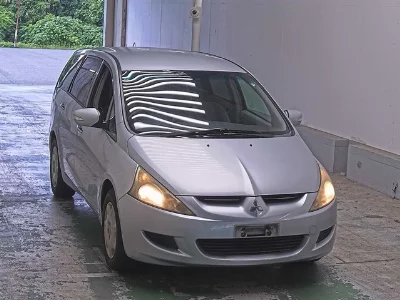 Mitsubishi Grandis