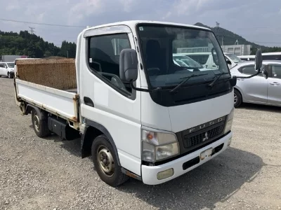 Mitsubishi Fuso Canter