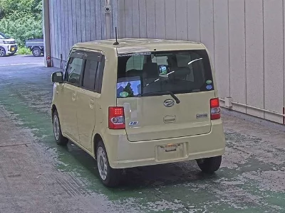 Daihatsu Move Conte