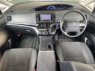 Toyota Estima Hybrid