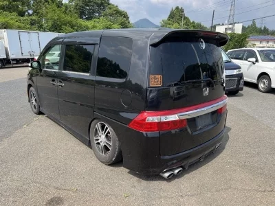 Honda STEPWGN SPADA