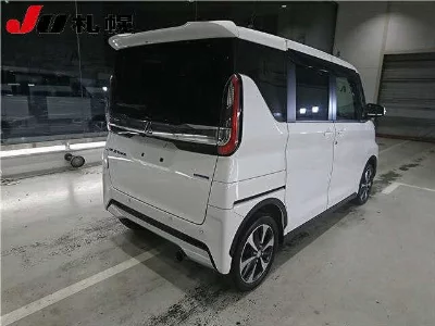 MITSUBISHI EK X SPACE