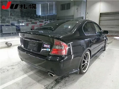 Subaru Legacy B4