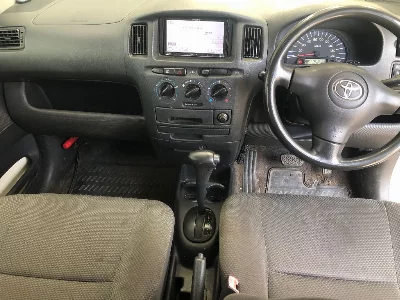 Toyota SUCCEED VAN