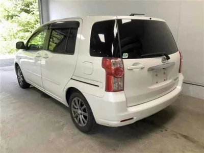 Toyota Raum