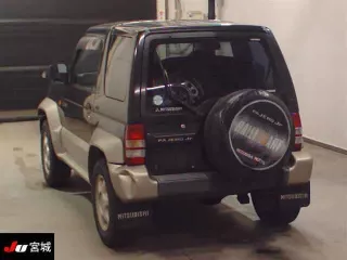 Mitsubishi Pajero Junior
