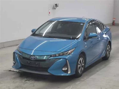 Toyota Prius PHV