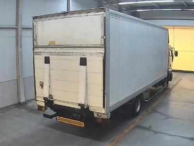 Isuzu Forward
