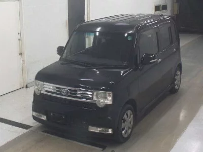 Toyota Pixis Space
