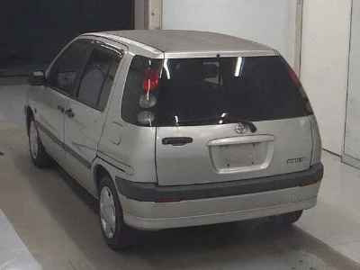 Toyota Raum