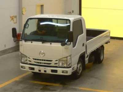Mazda Titan
