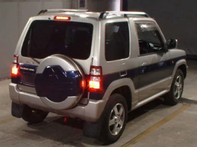 Mitsubishi Pajero Mini
