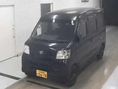 Toyota Pixis Van
