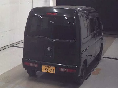 Toyota Pixis Van