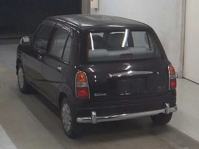 Daihatsu Mira Gino