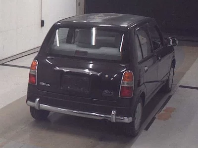 Daihatsu Mira Gino