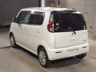 Suzuki MRWAGON