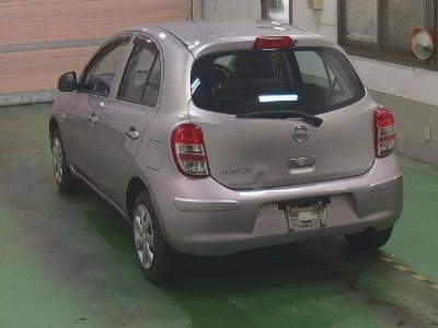 Nissan March