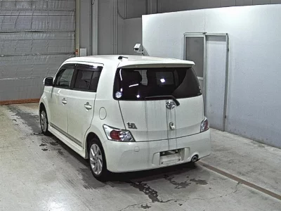 Toyota bB
