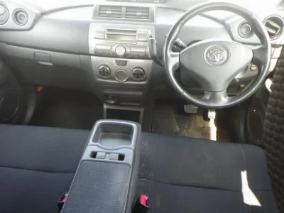 Toyota bB