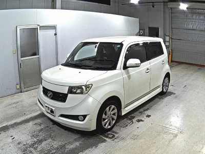 Toyota bB