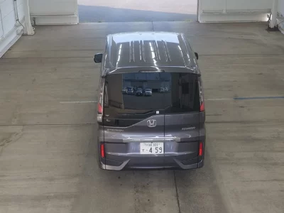Honda STEPWGN SPADA