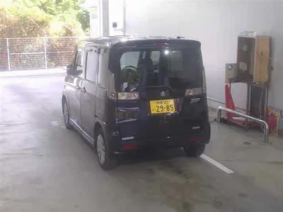 Suzuki Spacia