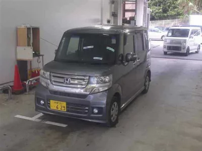 Honda N BOX CUSTOM