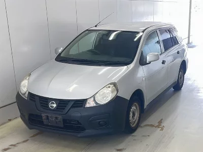 Nissan AD