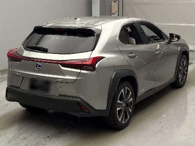 Lexus UX250h
