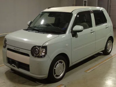 Daihatsu Mira Tocot