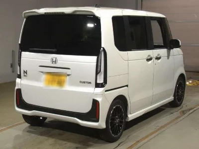 Honda N BOX CUSTOM