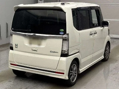 Honda N BOX CUSTOM