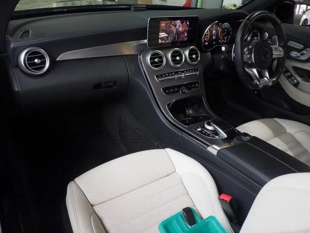 Mercedes-Benz C-Class  с аукциона в Японии