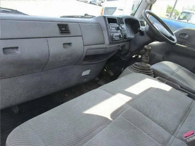 Mazda Titan