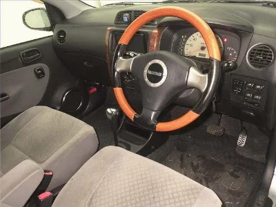Daihatsu Mira Avy