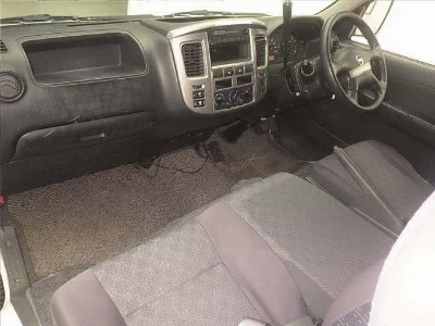 NISSAN CARAVAN
