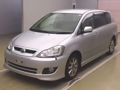 Toyota Ipsum