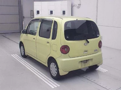 Daihatsu Move Latte