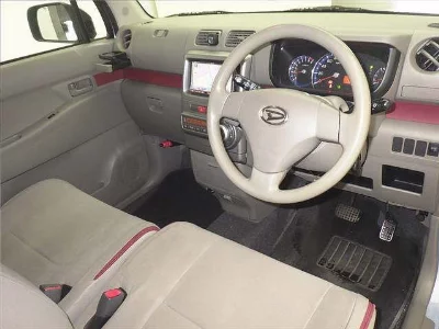 Daihatsu Move Conte
